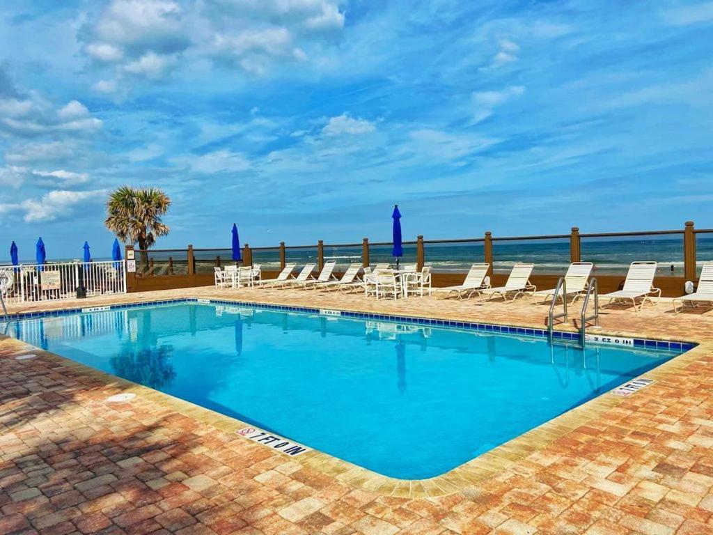 Sea Dip Resort Studios! Дейтона-Бич Экстерьер фото