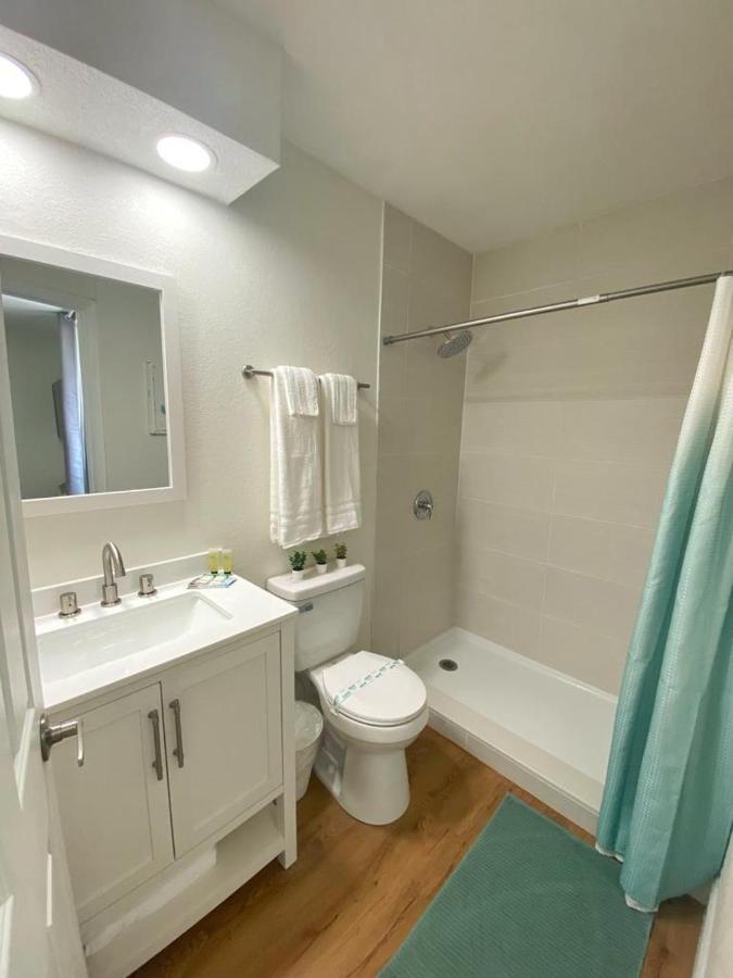 Sea Dip Resort Studios! Дейтона-Бич Экстерьер фото