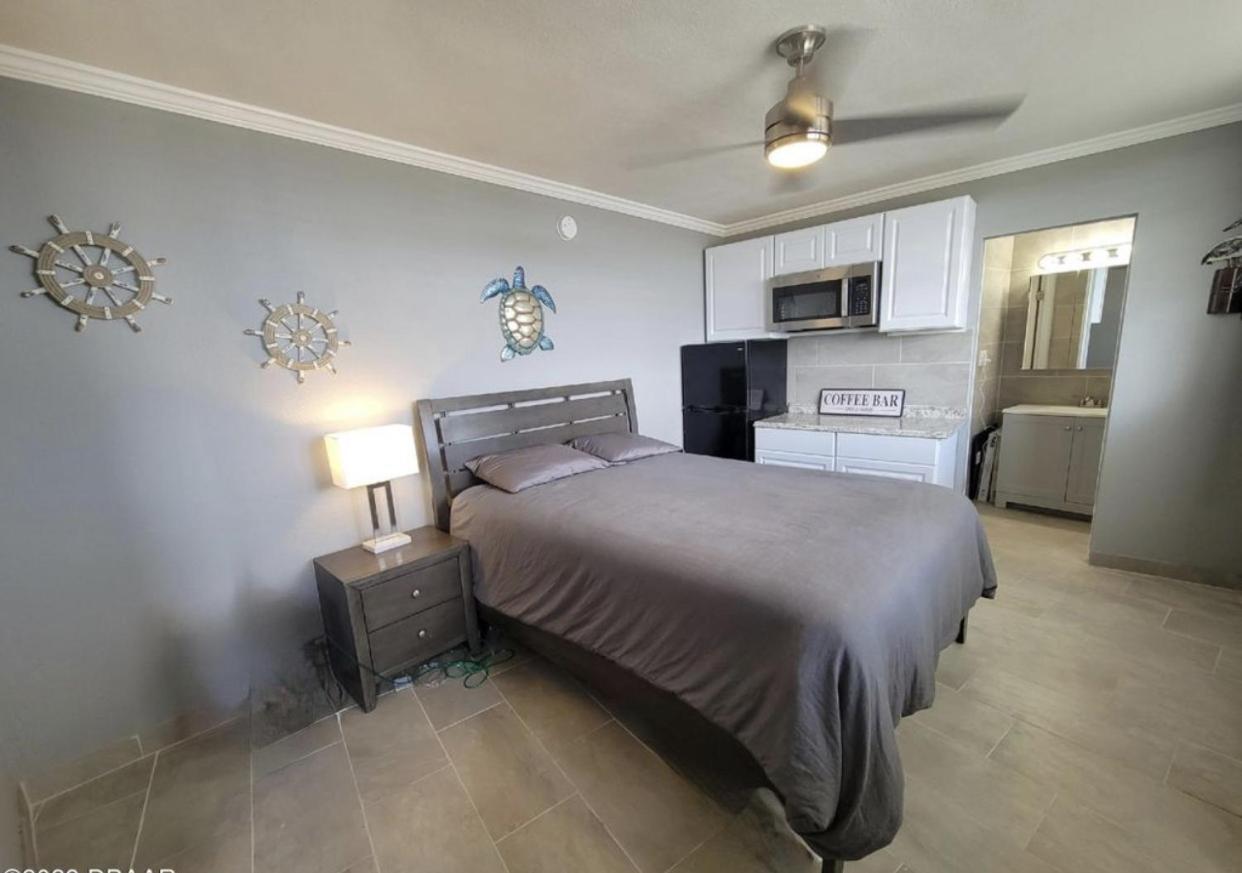 Sea Dip Resort Studios! Дейтона-Бич Экстерьер фото